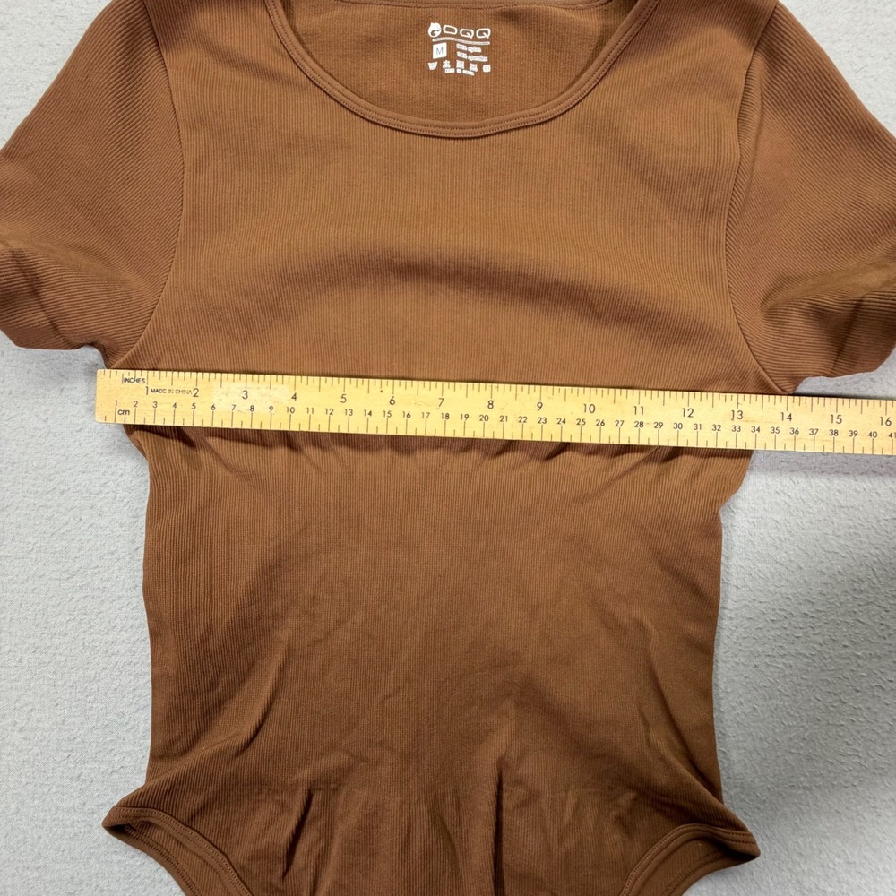 OQQ Bodysuit Women Medium Excellent Brown Ribbed Short Sleeve Crew Neck Seamless - Picture 3 of 6